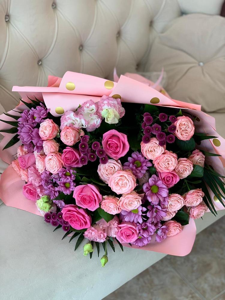 Букет цветов из: Хризантемы, Розы и Лизиантусы в Перелёшинский