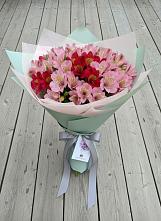 Букет цветов из:  Альстромерии в Перелёшинский