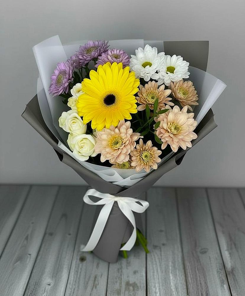 Букет цветов из: Розы, Герберы и Хризантемы в Перелёшинский