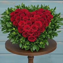 Цветочная композиция из Розы в виде сердца в Перелёшинский