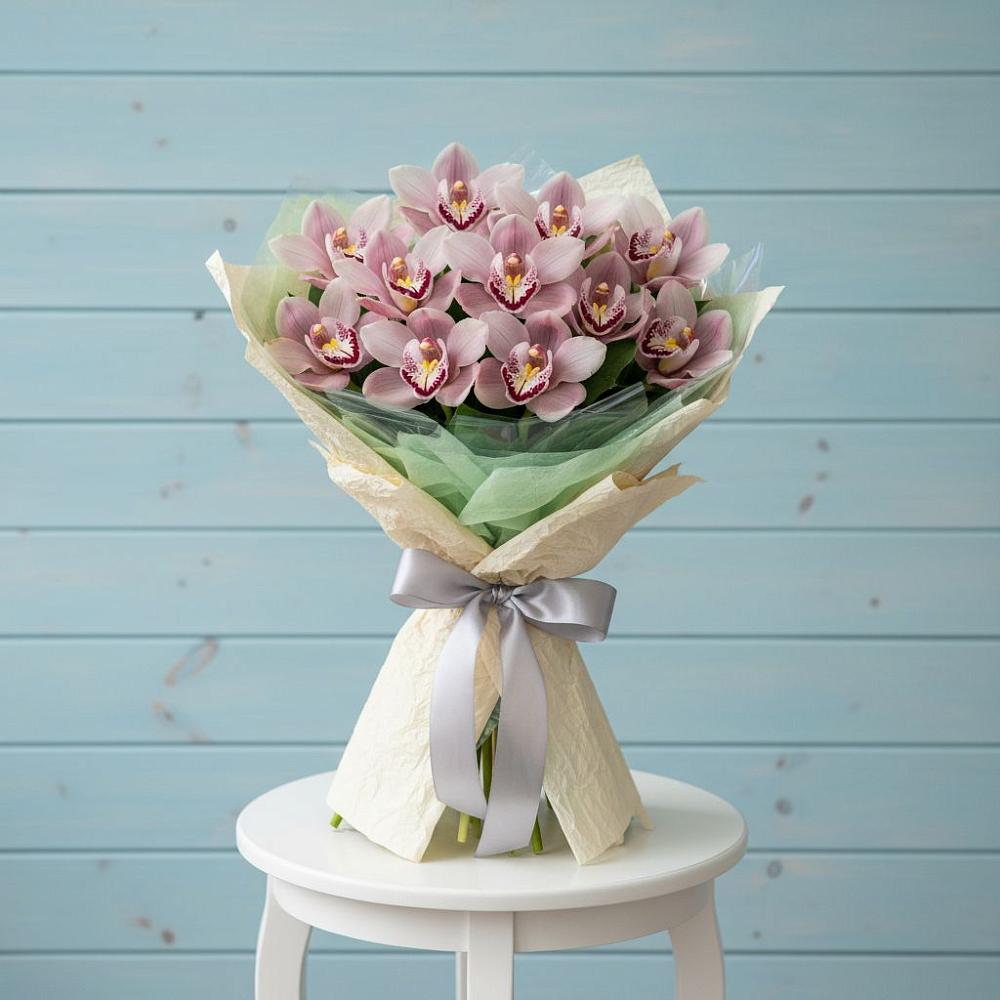 Букет цветов из: Орхидеи и Розы в Перелёшинский