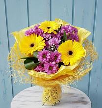 Букет цветов из:  Хризантемы и Герберы в Перелёшинский