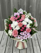 Букет цветов из:  Альстромерии, Гвоздики, Розы и Хризантемы в Перелёшинский