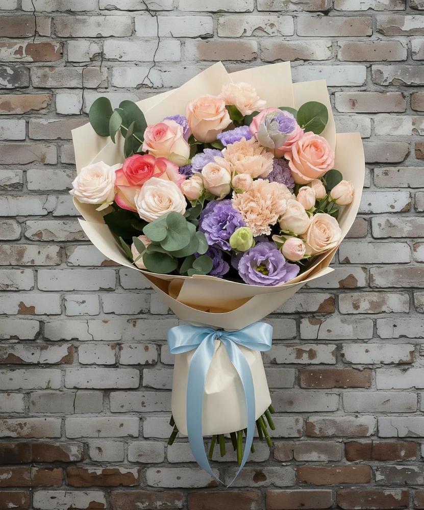 Букет цветов из: Розы, Лизиантусы и Гвоздики в Перелёшинский