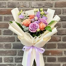 Букет цветов из:  Лизиантусы и Розы #REPLACE_PRED# Перелёшинский